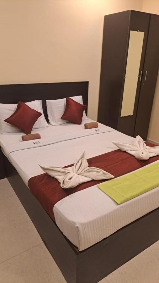 Hotel Vrs Residency Mysore Exterior foto